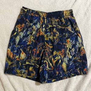 multicolor lulu lemon men’s shorts